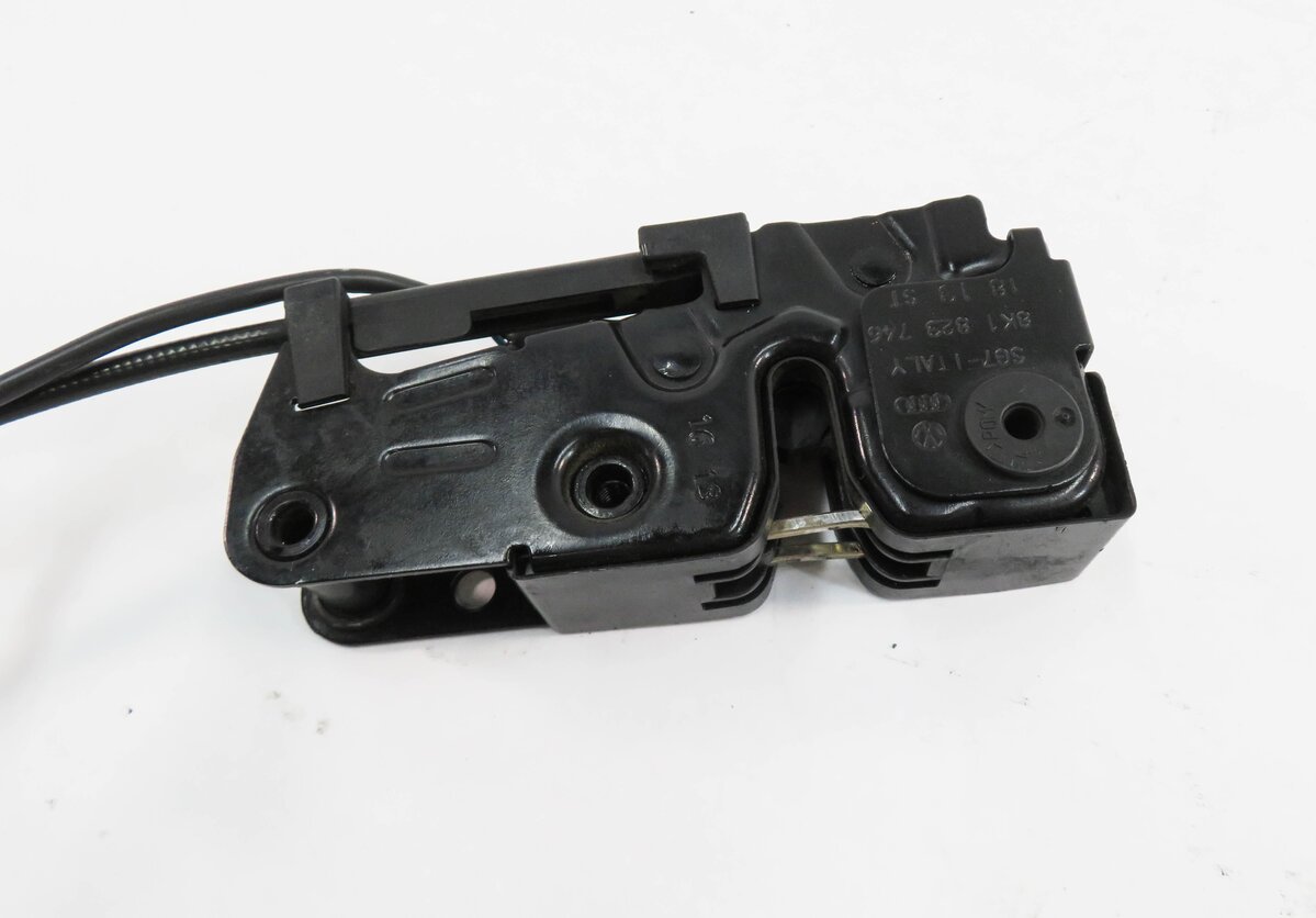 Thumbnail 8: 2014 AUDI Q5 (B8 8R) FRONT LOWER HOOD LOCK LATCH ACTUATOR