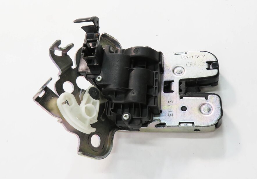 Thumbnail 3: 2014 AUDI Q5 (B8 8R) REAR TRUNK LOCK LATCH ACTUATOR