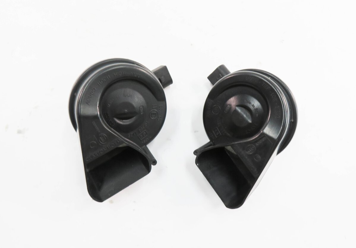 Thumbnail 2: 2008-2017 AUDI A4 A5 S4 S5 Q5 (B8 8K 8R 8T) HIGH & LOW TONE SAFETY HORN SET-2