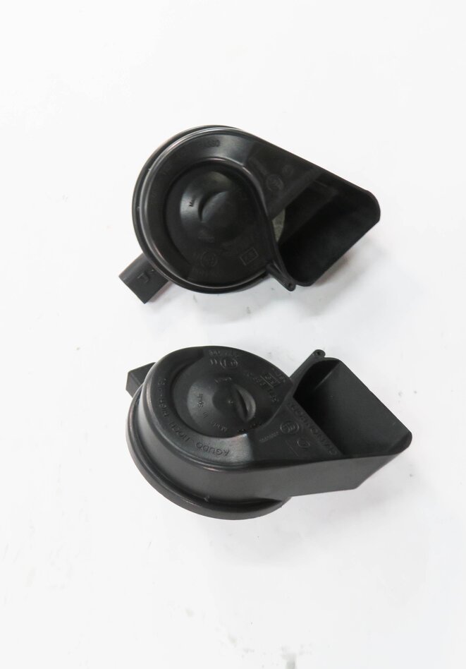 Thumbnail 3: 2008-2017 AUDI A4 A5 S4 S5 Q5 (B8 8K 8R 8T) HIGH & LOW TONE SAFETY HORN SET-2