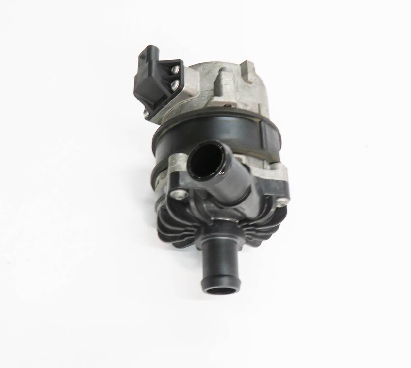 Thumbnail 4: 2014 AUDI Q5 (B8 8R) 3.0L CTUC SUPERCHARGED ENGINE - AUXILIARY WATER PUMP