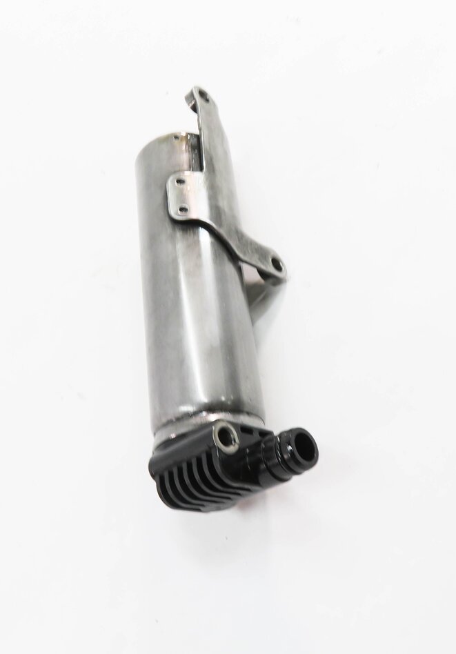 Thumbnail 3: 2013-2017 AUDI Q5 (B8 8R) TRANSMISSION CRUISE CONTROL HYDRAULIC PUMP
