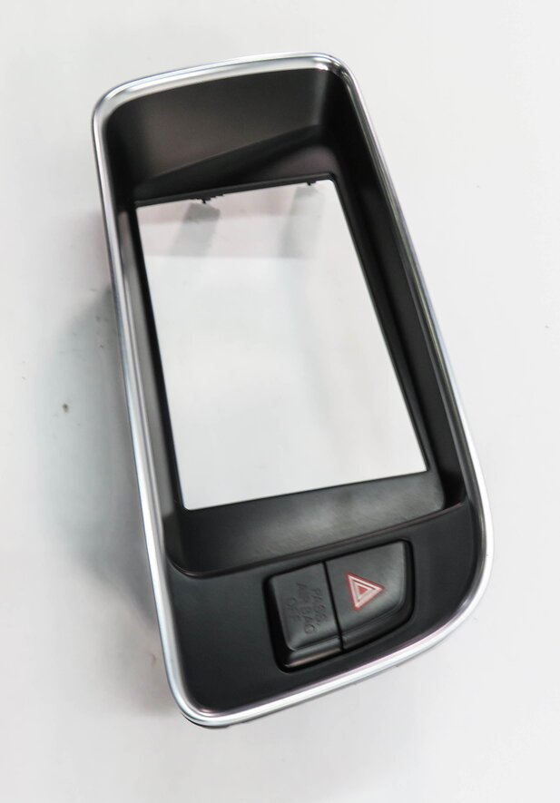 Thumbnail 4: 2014 AUDI Q5 (B8 8R) GPS NAVIGATION MEDIA DISPLAY SCREEN TRIM BEZEL w/ HAZARD