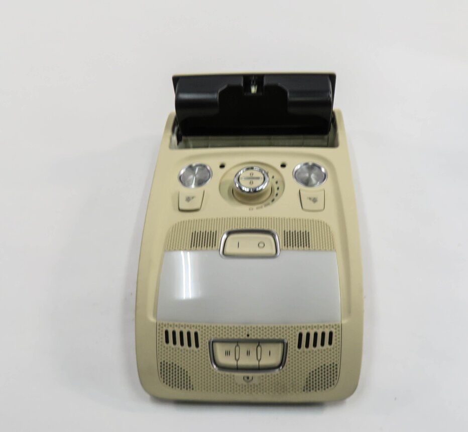 Thumbnail 4: 2014 AUDI Q5 (B8 8R) FRONT DOMELIGHT MAP READING COURTESY LIGHT LAMP (BEIGE)
