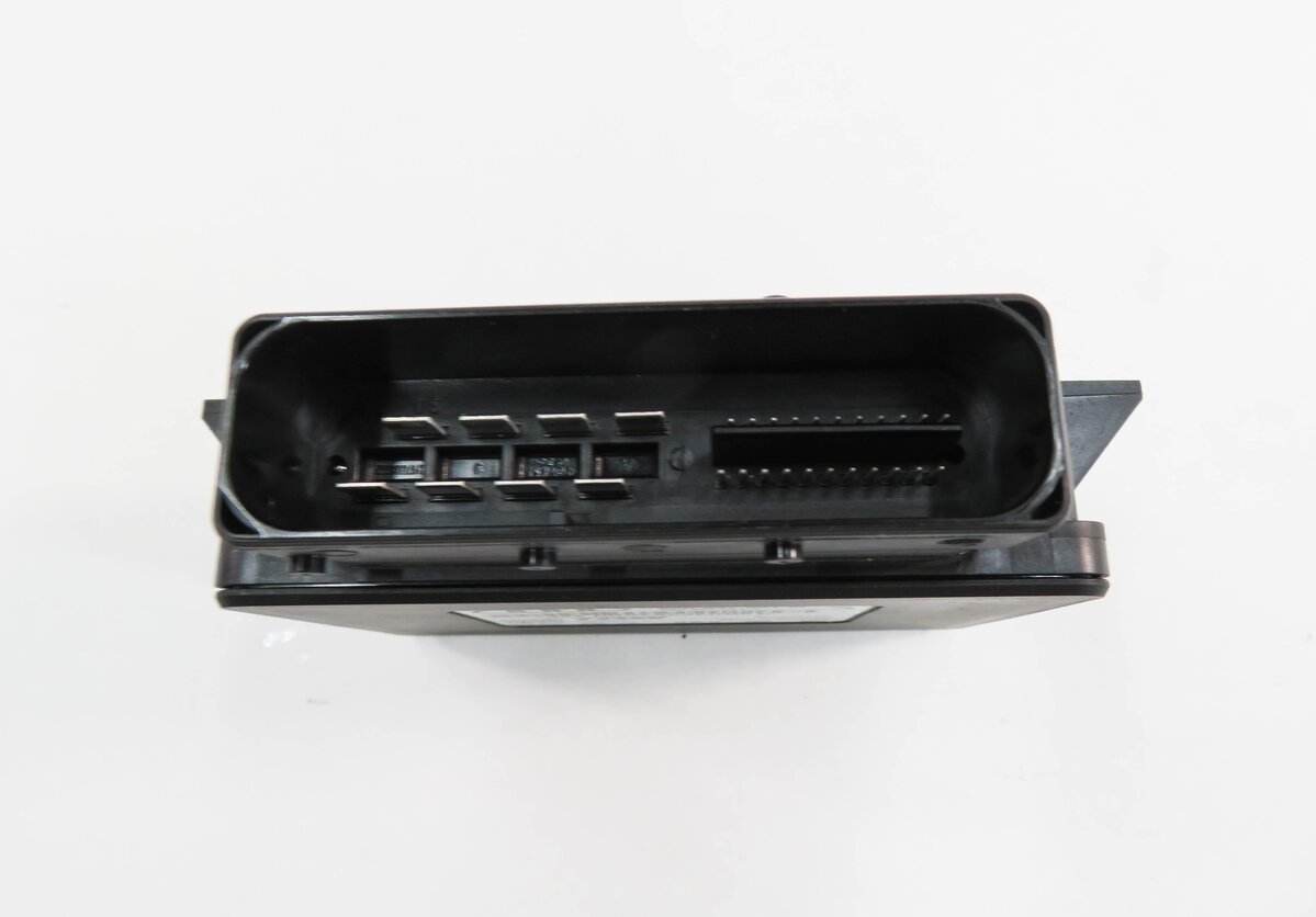 Thumbnail 6: 2013-2017 AUDI A4 S4 A5 S5 RS5 Q5 SQ5 ALLROAD (B8 8K 8T 8R) PARKING BRAKE MODULE