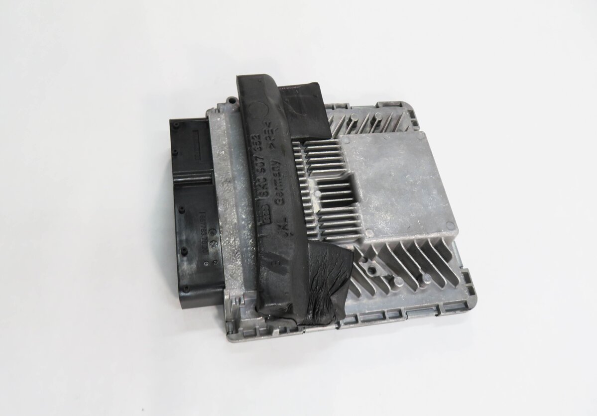 Thumbnail 4: 2013-2015 AUDI Q5 (B8 8R) 3.0L CTUC SUPERCHARGED ENGINE CONTROL MODULE