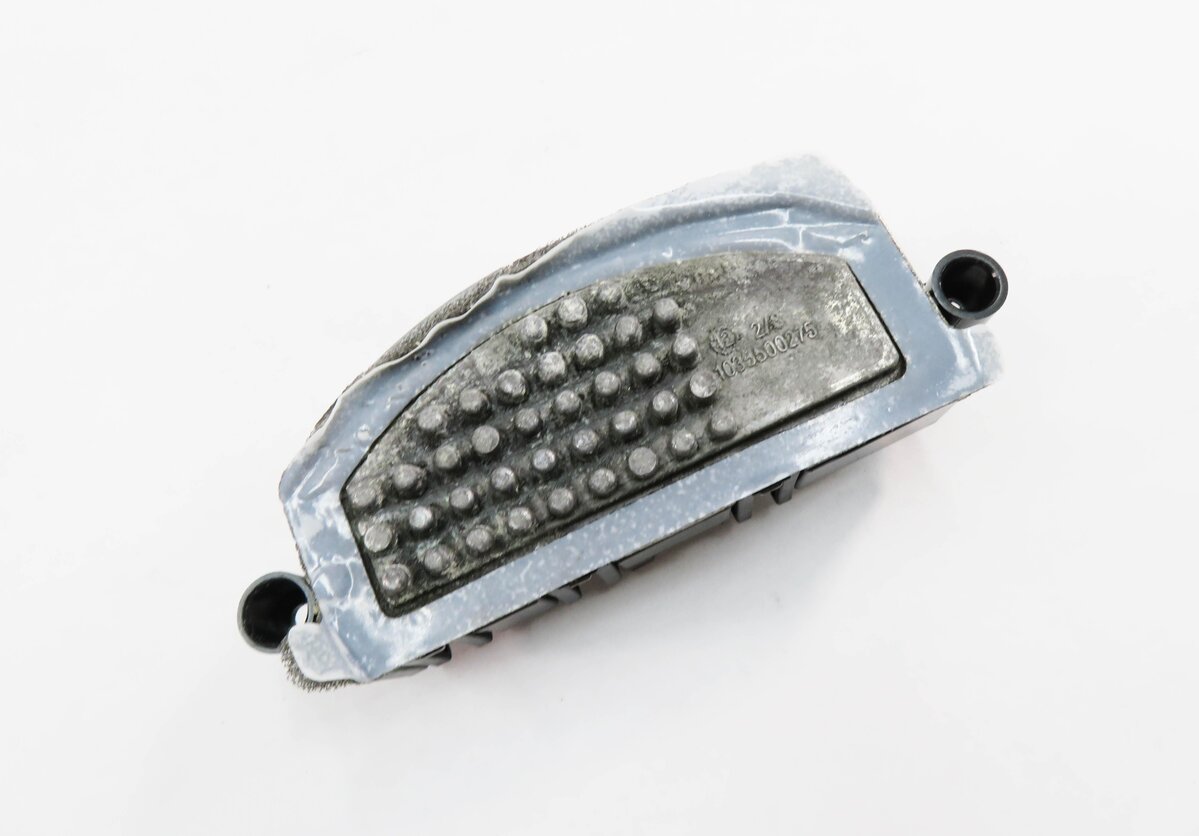Thumbnail 1: 2014 AUDI Q5 (B8 8R) FRONT HEATER A/C BLOWER FAN MOTOR SPEED RESISTOR
