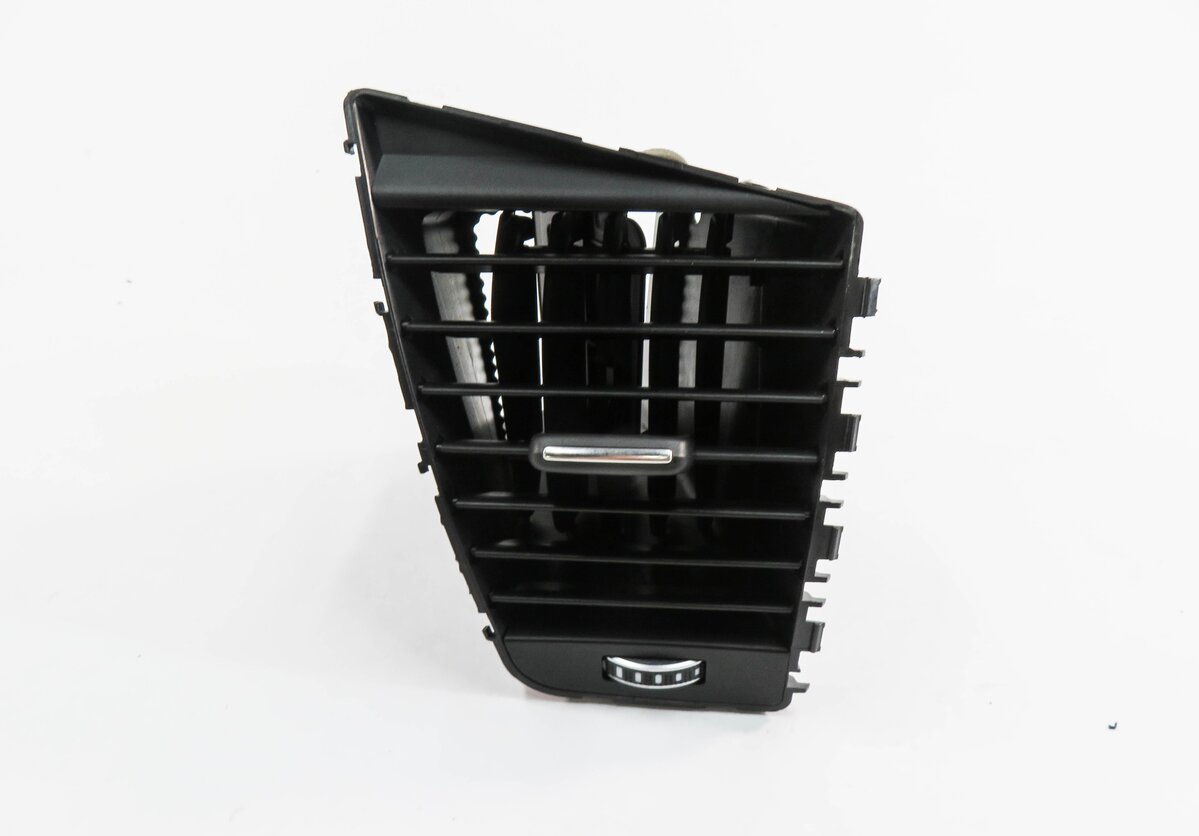 Thumbnail 2: 2014 AUDI Q5 (B8 8R) RIGHT FRONT PASSENGER DASH HEATER A/C AIR VENT