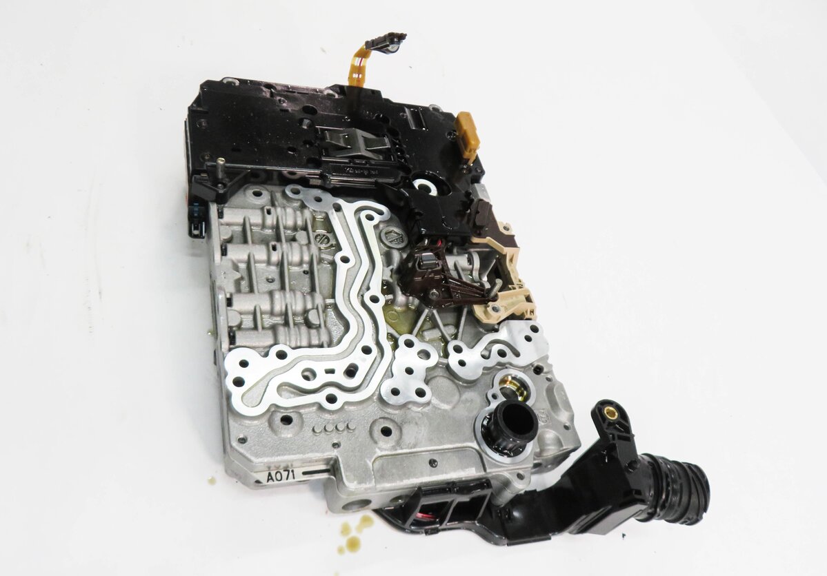 Thumbnail 3: 2013-2017 AUDI Q5 (B8 8R) AWD - A/T AUTOMATIC TRANSMISSION VALVE BODY