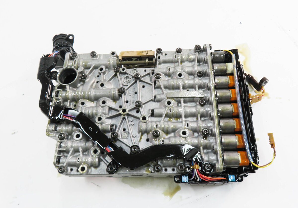 Thumbnail 6: 2013-2017 AUDI Q5 (B8 8R) AWD - A/T AUTOMATIC TRANSMISSION VALVE BODY