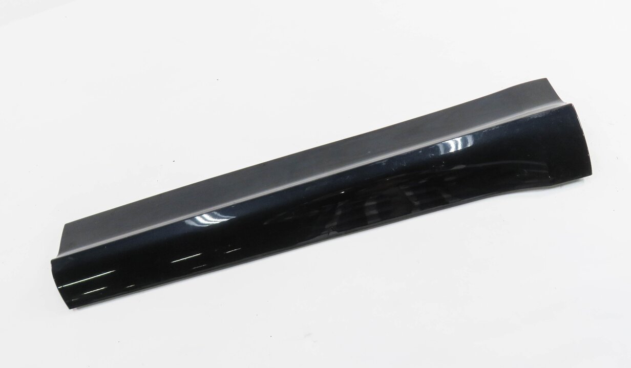 2014 AUDI Q5 (B8 8R) LEFT REAR DOOR LOWER MOULDING RUNNER TRIM (MIDNIGHT BLUE)