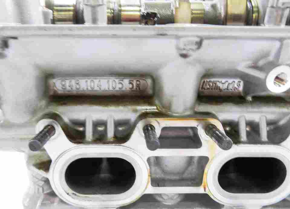 Thumbnail 8: 2011-2016 PORSCHE PANAMERA (970 G1) 3.6L M46 ENGINE - RIGHT CYLINDER HEAD