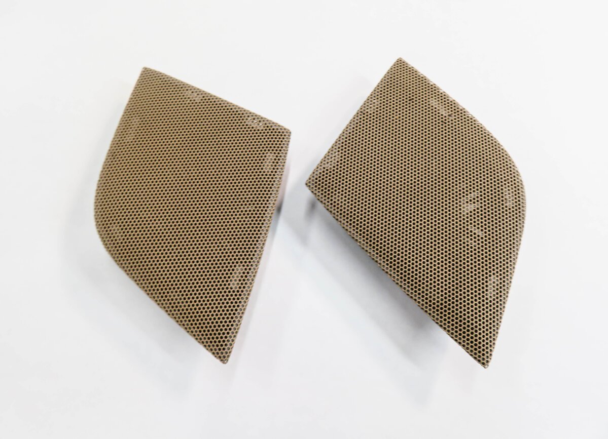 Thumbnail 5: 2012 PORSCHE PANAMERA (970 G1) RADIO STEREO TWEETER SPEAKER SET-11 (BEIGE TRIM)