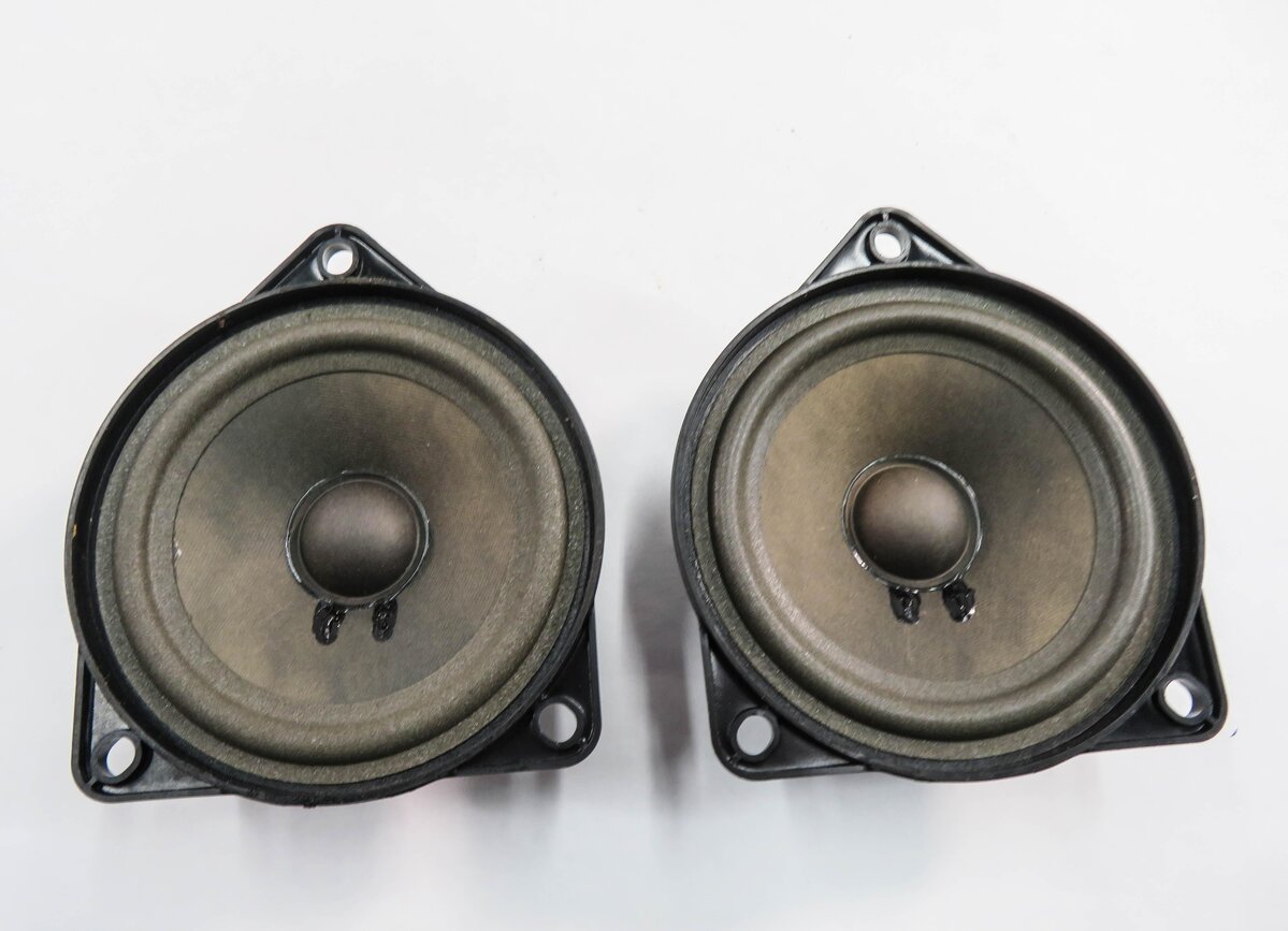 Thumbnail 8: 2012 PORSCHE PANAMERA (970 G1) RADIO STEREO TWEETER SPEAKER SET-11 (BEIGE TRIM)