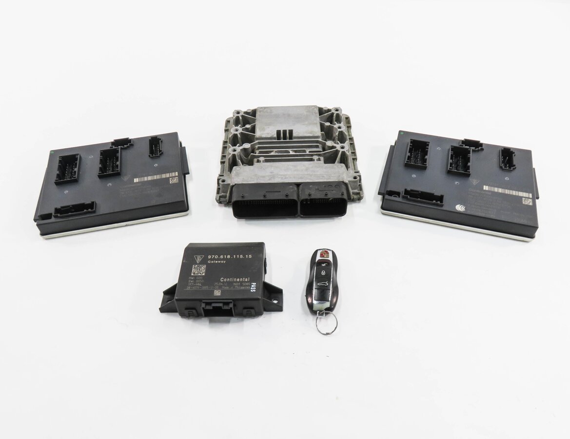 Thumbnail 2: 12 PORSCHE PANAMERA (970 G1) 3.6L M46 ENGINE ECM ECU IMMOBILIZER MODULE KEY SET