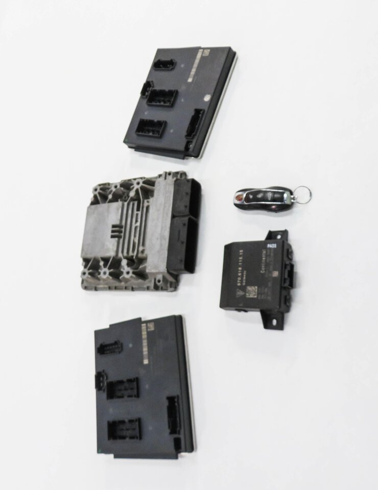 Thumbnail 3: 12 PORSCHE PANAMERA (970 G1) 3.6L M46 ENGINE ECM ECU IMMOBILIZER MODULE KEY SET
