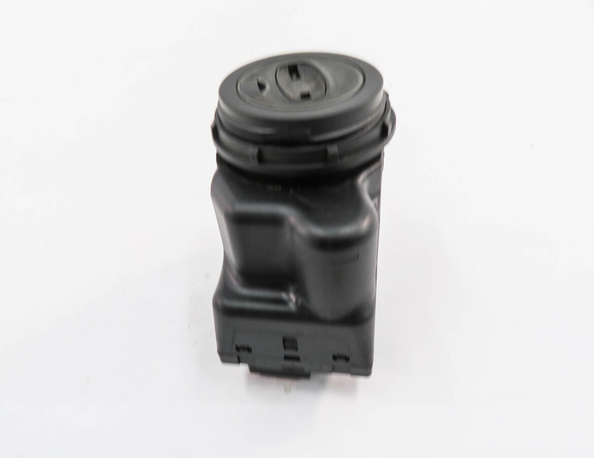 Thumbnail 5: 2010-2014 PORSCHE PANAMERA (970 G1) IGNITION SWITCH