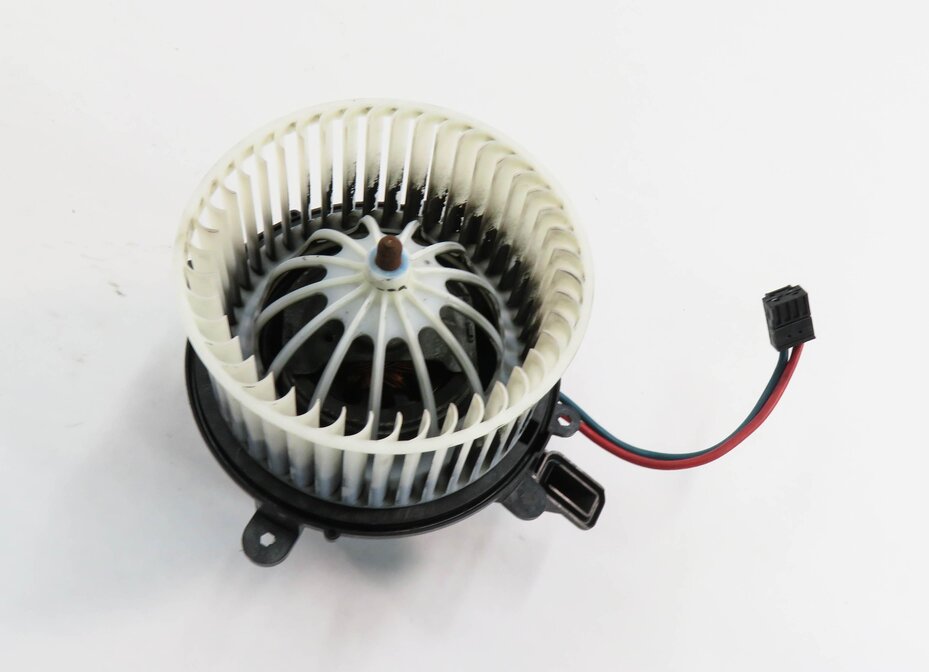2010-2016 PORSCHE PANAMERA (970 G1) FRONT HEATER A/C BLOWER FAN MOTOR