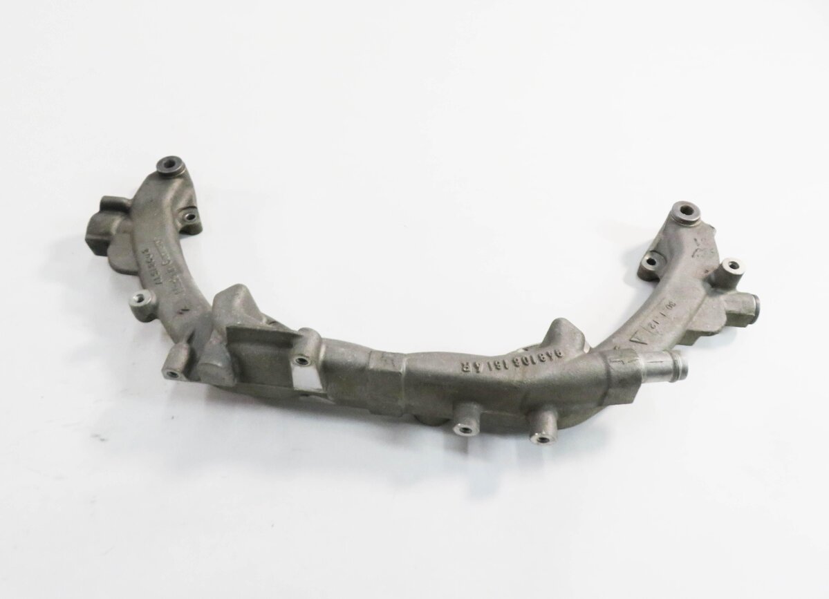 Thumbnail 5: 2012 PORSCHE PANAMERA (970 G1) 3.6L M46 ENGINE - COOLANT CROSSOVER PIPE