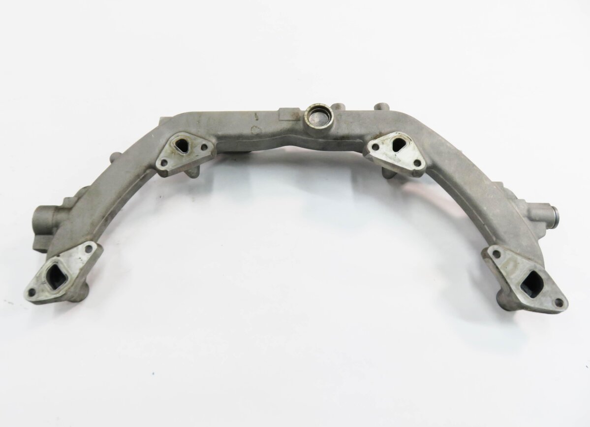 Thumbnail 6: 2012 PORSCHE PANAMERA (970 G1) 3.6L M46 ENGINE - COOLANT CROSSOVER PIPE