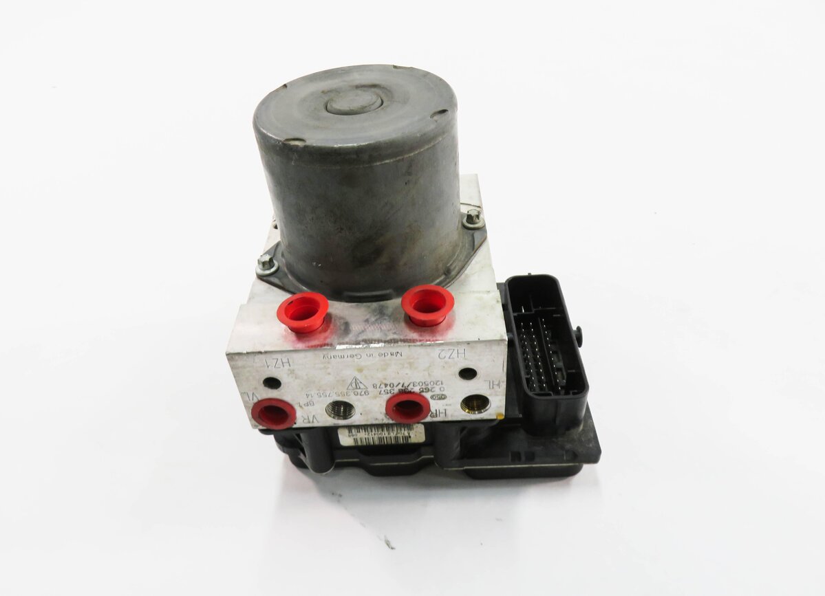 Thumbnail 2: 2010-2013 PORSCHE PANAMERA (970 G1) ABS ANTI LOCK BRAKE PUMP w/ MODULE