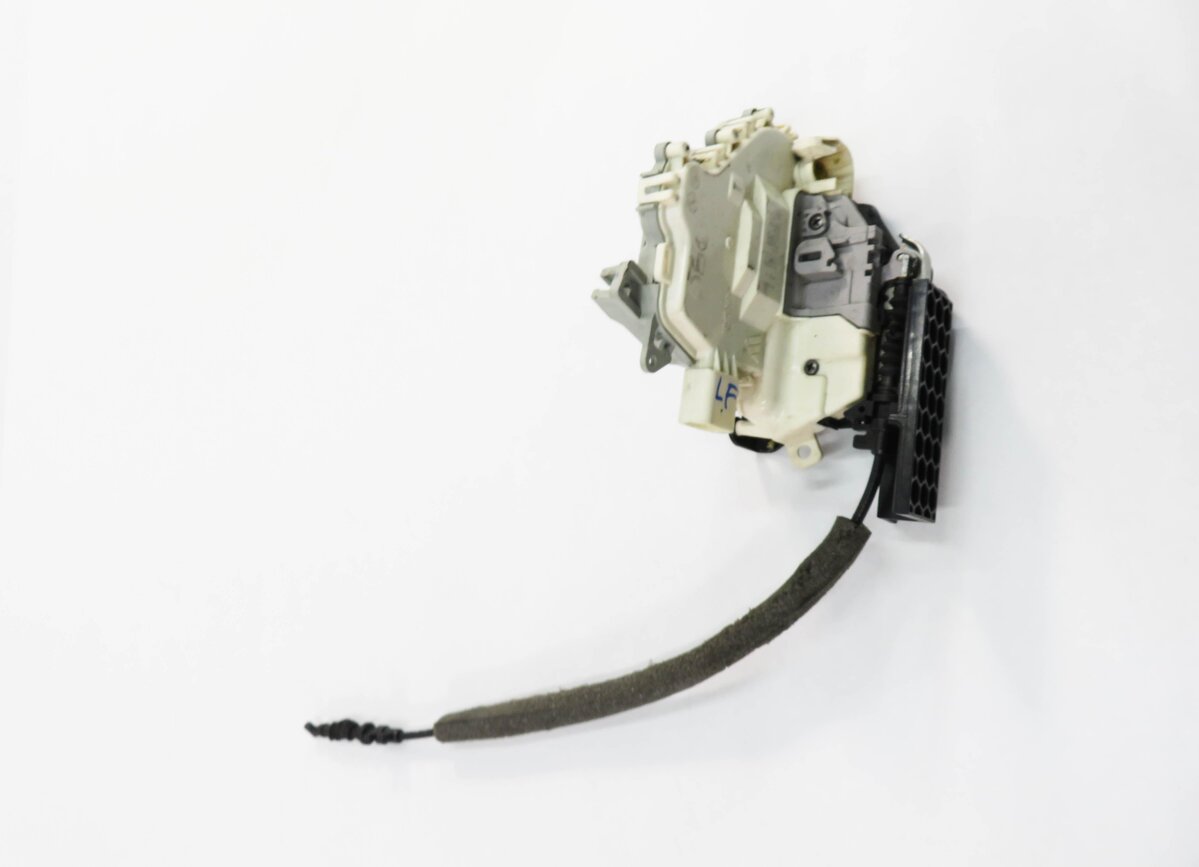 Thumbnail 4: 2010-2019 AUDI / PORSCHE A4 S4 A5 S5 A6 Q3 Q5 Q7 TT 911 - LEFT FRONT DOOR LATCH