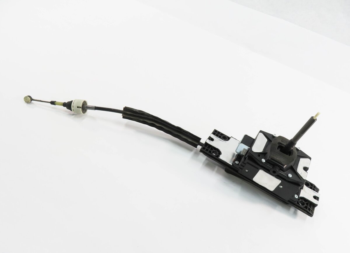 2010-2016 PORSCHE PANAMERA (970 G1) A/T TRANSMISSION GEAR SHIFTER BOX w/ CABLE