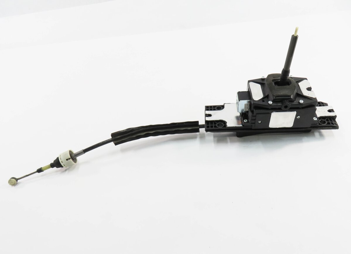 Thumbnail 2: 2010-2016 PORSCHE PANAMERA (970 G1) A/T TRANSMISSION GEAR SHIFTER BOX w/ CABLE
