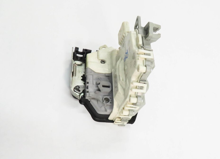 Thumbnail 4: 2010-2020 VW / PORSCHE - A3 A4 A8 S3 S4 Q5 MACAN PANAMERA - LEFT REAR DOOR LATCH
