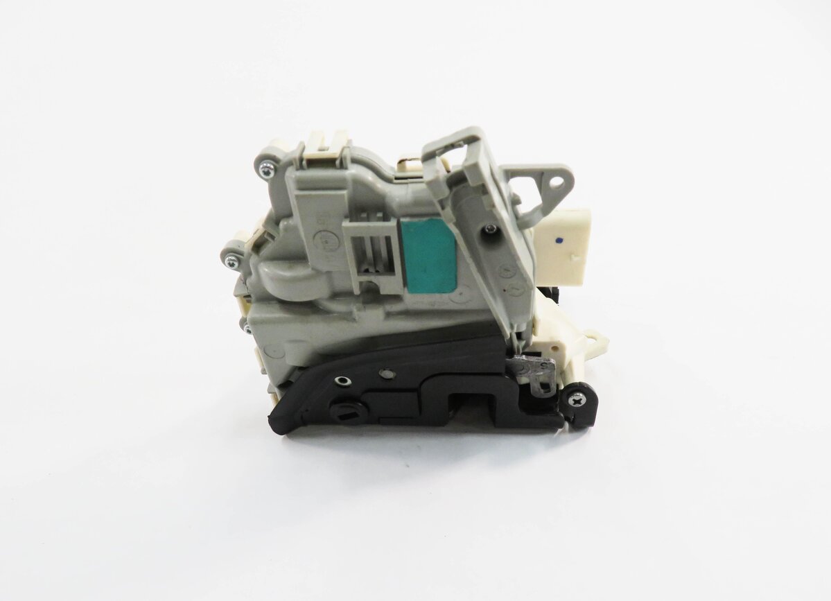 Thumbnail 5: 2010-2020 VW / PORSCHE - A3 A4 A8 S3 S4 Q5 MACAN PANAMERA - LEFT REAR DOOR LATCH