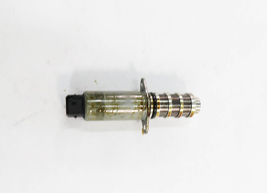 Thumbnail 4: 2012 PORSCHE PANAMERA (970 G1) 3.6L M46 ENGINE - CAMSHAFT VVT TIMING SOLENOID