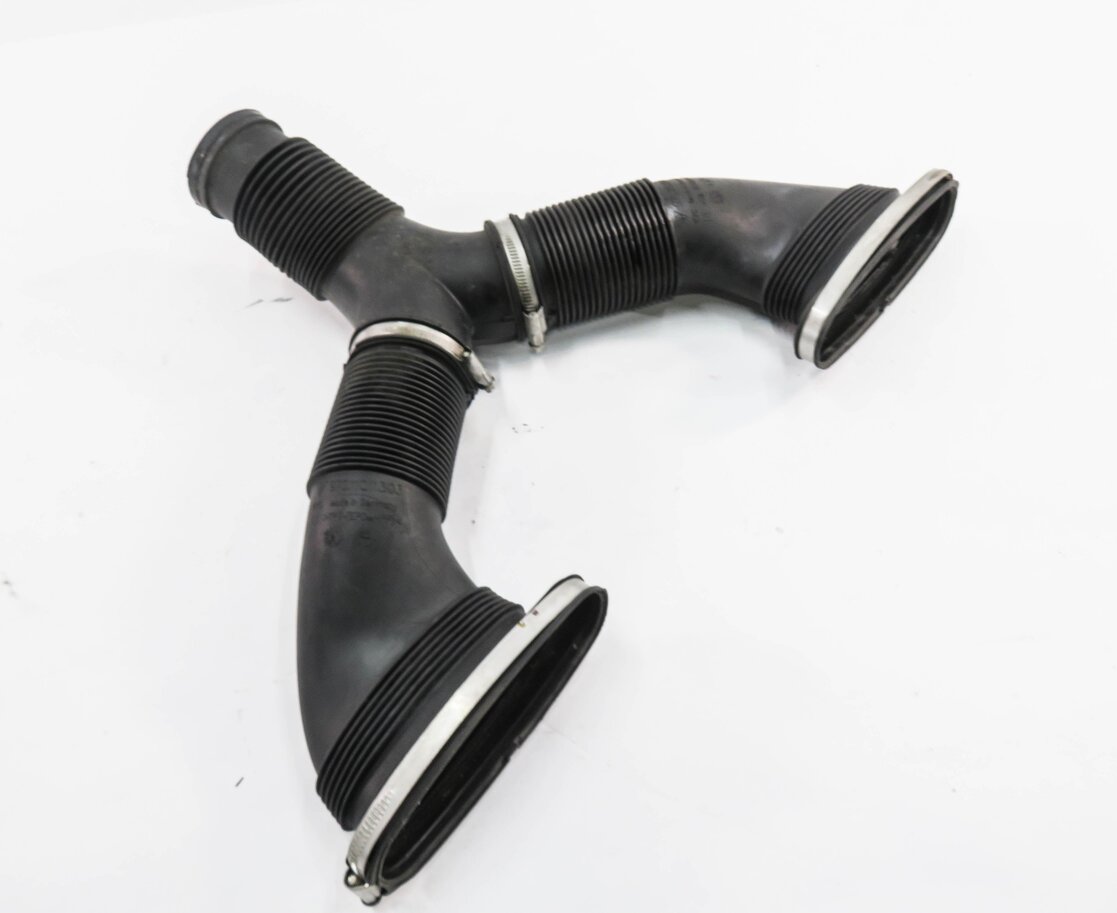 2012 PORSCHE PANAMERA (970 G1) 3.6L M46 ENGINE - AIR INTAKE DUCT PIPE