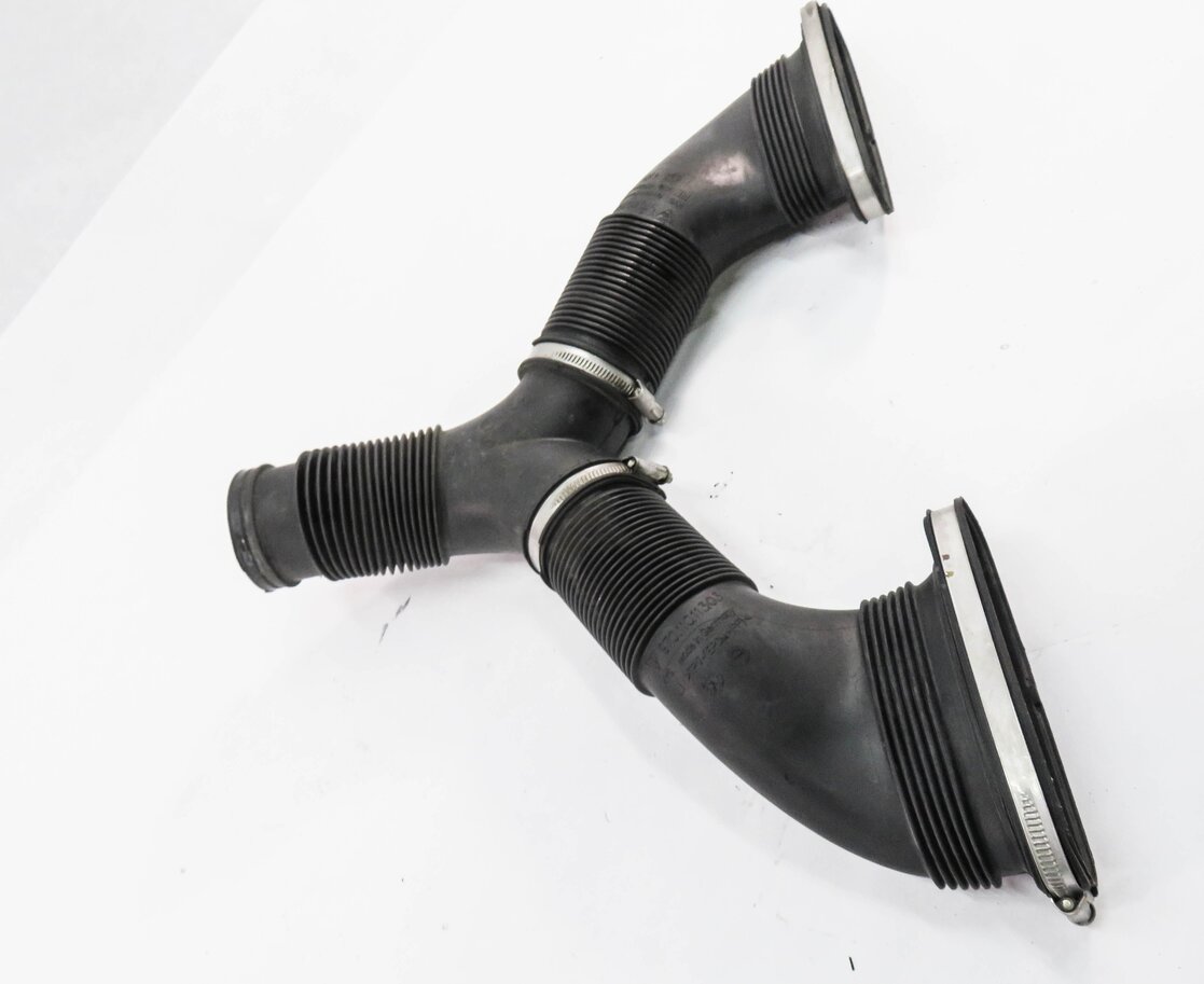 Thumbnail 3: 2012 PORSCHE PANAMERA (970 G1) 3.6L M46 ENGINE - AIR INTAKE DUCT PIPE