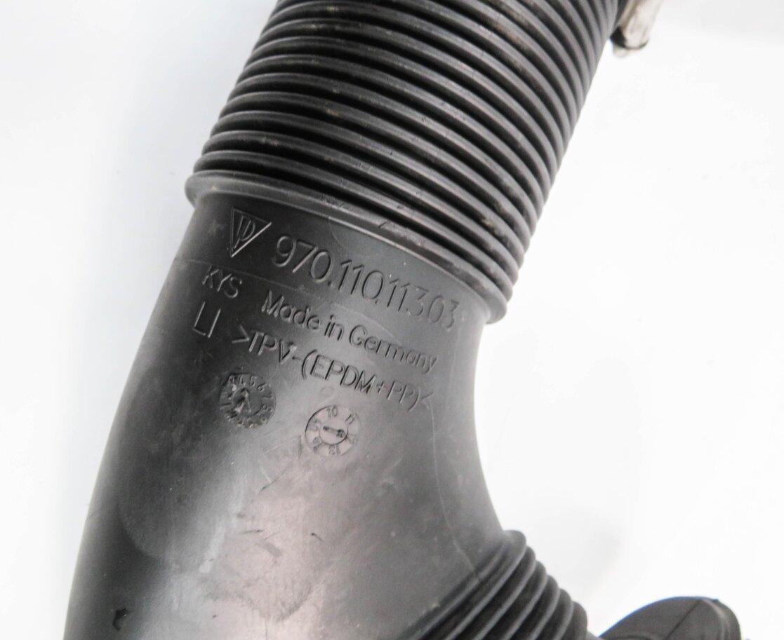 Thumbnail 6: 2012 PORSCHE PANAMERA (970 G1) 3.6L M46 ENGINE - AIR INTAKE DUCT PIPE