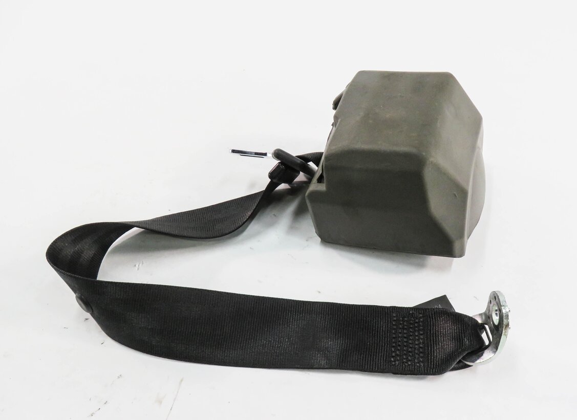 Thumbnail 4: 2012 AUDI Q5 (B8 8R) REAR SEAT - LEFT SEATBELT RETRACTOR (BLACK)