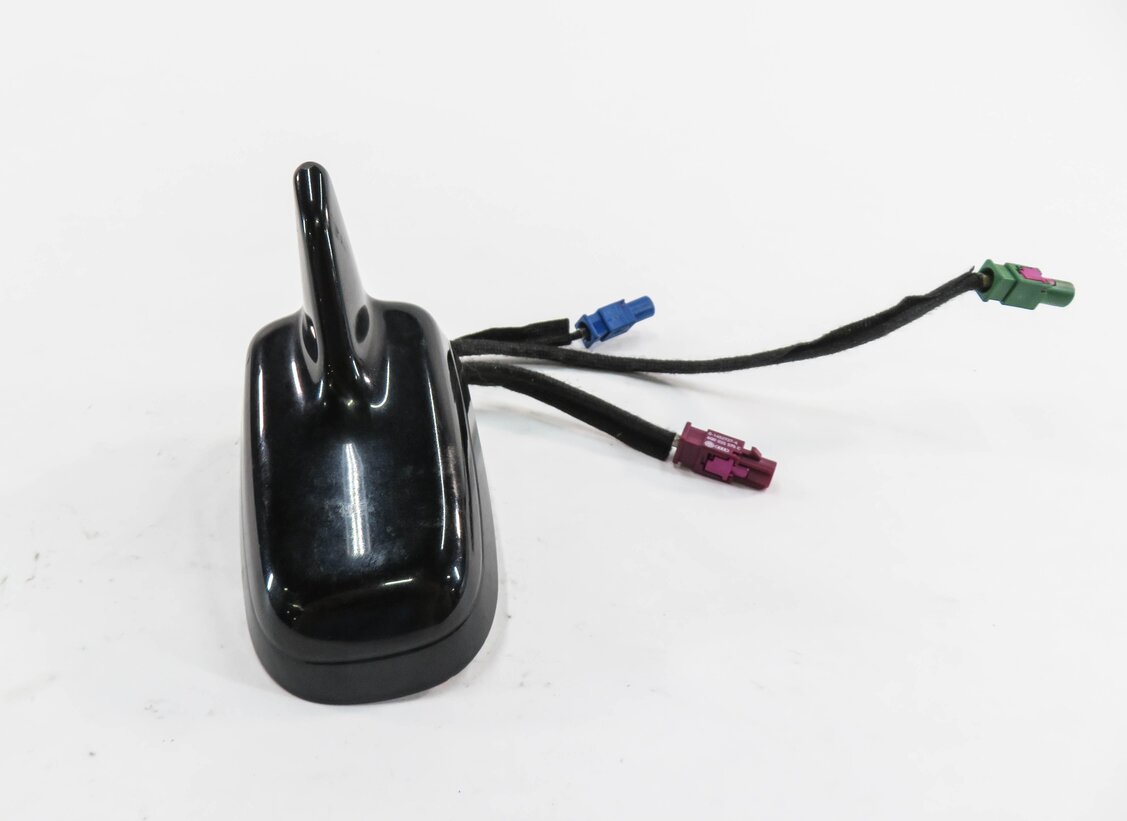 Thumbnail 2: 2009-2012 AUDI Q5 (8R) AM/FM RADIO STEREO SHARK FIN ANTENNA (PHANTOM BLACK L8)