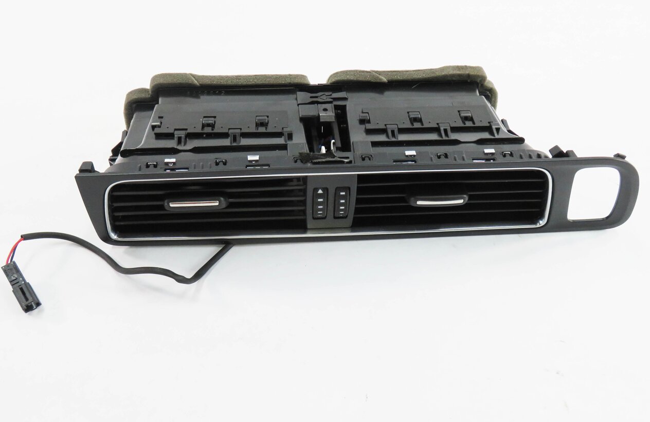 Thumbnail 2: 2012 AUDI Q5 (B8 8R) CENTER DASH HEATER A/C AIR VENT