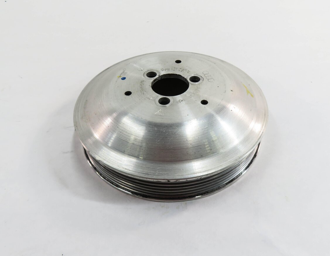 Thumbnail 2: 2012 AUDI Q5 (B8 8R) 3.2L CALB ENGINE - WATER PUMP PULLEY