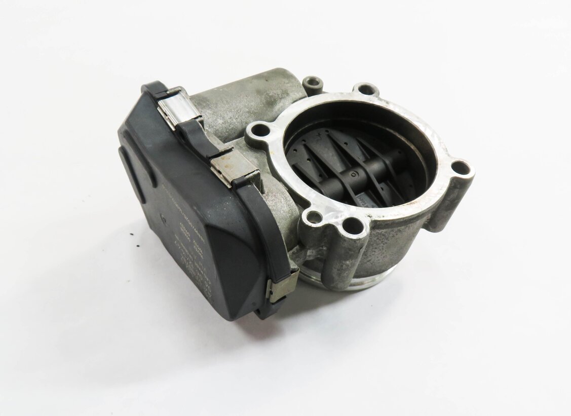 Thumbnail 5: 09-17 AUDI A4 A5 S5 S6 S7 S8 Q5 SQ5 (B8 8K 8T 8R C7) 3.0L / 3.2L - THROTTLE BODY
