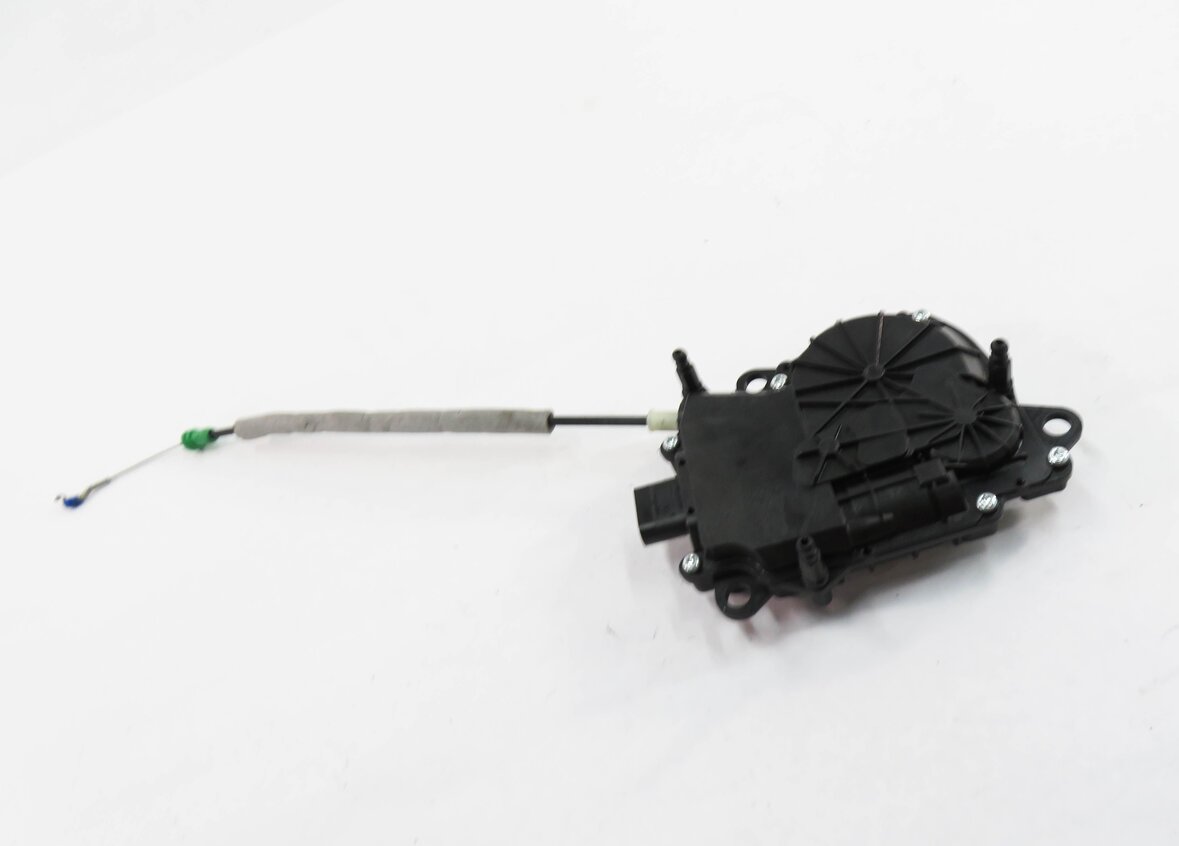 Thumbnail 2: 2015 RANGE ROVER SPORT (L494) REAR TRUNK LOCK LATCH SOFT CLOSE MOTOR