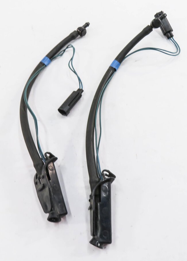 Thumbnail 2: 2015 RANGE ROVER SPORT (L494) FRONT WINDSHIELD WIPER SQUIRTER NOZZLE SET-2