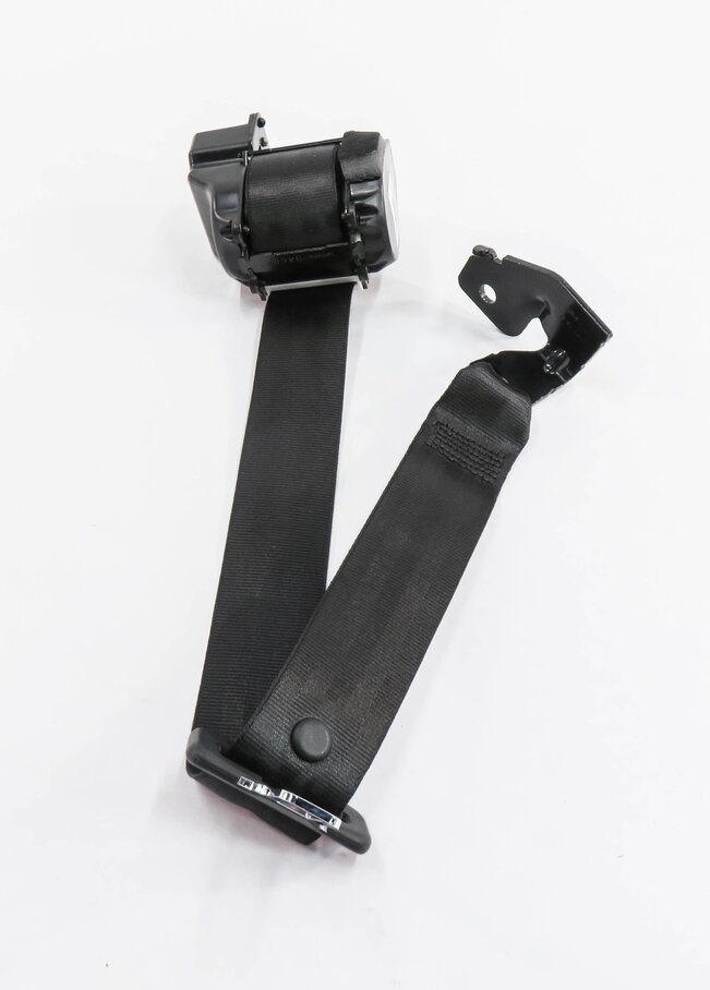 Thumbnail 2: 2015 RANGE ROVER SPORT (L494) REAR SEAT - CENTER SEATBELT RETRACTOR (BLACK)
