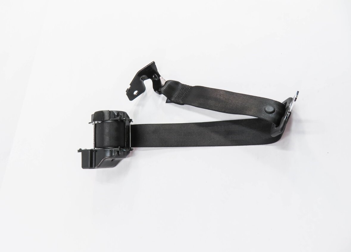 Thumbnail 3: 2015 RANGE ROVER SPORT (L494) REAR SEAT - CENTER SEATBELT RETRACTOR (BLACK)