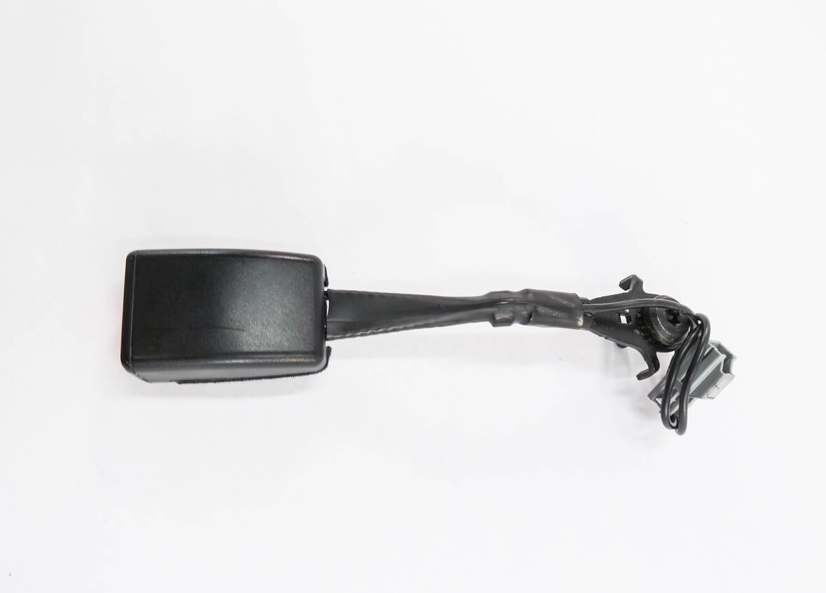 Thumbnail 4: 2014-2015 RANGE ROVER SPORT (L494) RIGHT FRONT PASSENGER SEATBELT RECEIVER