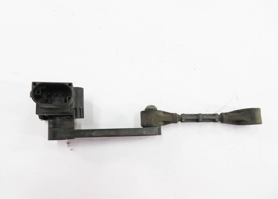 Thumbnail 5: 2015 RANGE ROVER SPORT (L494) LEFT FRONT DRIVER SUSPENSION HEIGHT LEVEL SENSOR