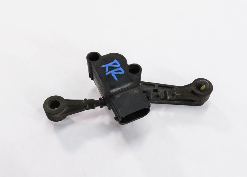 Thumbnail 2: 2015 RANGE ROVER SPORT (L494) RIGHT REAR SUSPENSION HEIGHT LEVEL SENSOR