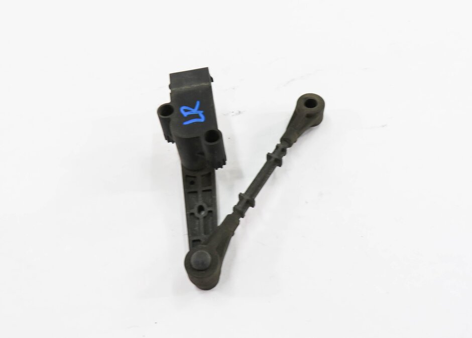Thumbnail 4: 2015 RANGE ROVER SPORT (L494) LEFT DRIVER REAR SUSPENSION HEIGHT LEVEL SENSOR