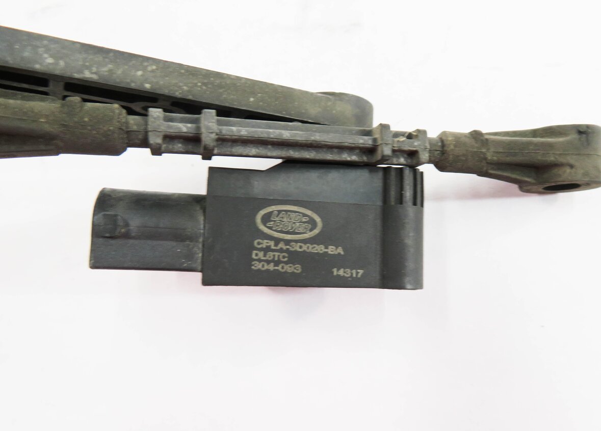 Thumbnail 6: 2015 RANGE ROVER SPORT (L494) LEFT DRIVER REAR SUSPENSION HEIGHT LEVEL SENSOR