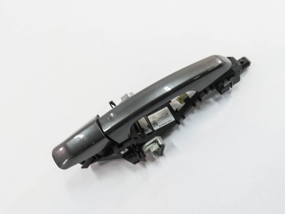 Thumbnail 1: 12-17 RANGE ROVER SPORT EVOQUE L405 L494 PASSIVE DOOR HANDLE GRAY - FRONT RIGHT