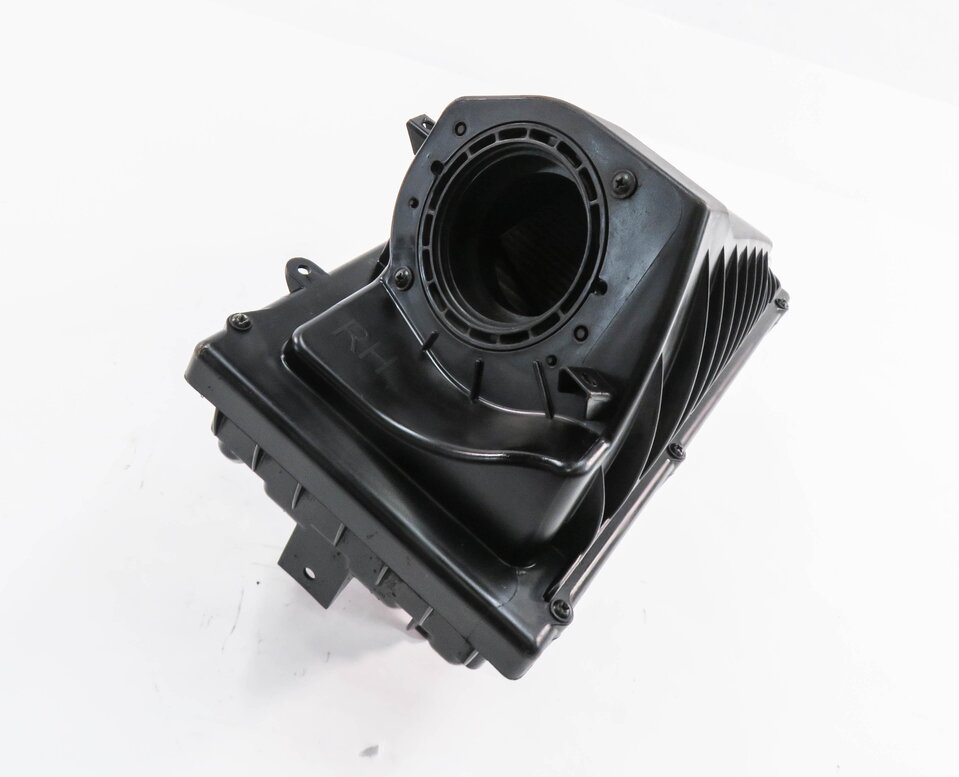 Thumbnail 4: 15-19 RANGE ROVER SPORT DISCOVERY (L405 L462 L494) 3.0L - RIGHT AIR FILTER BOX